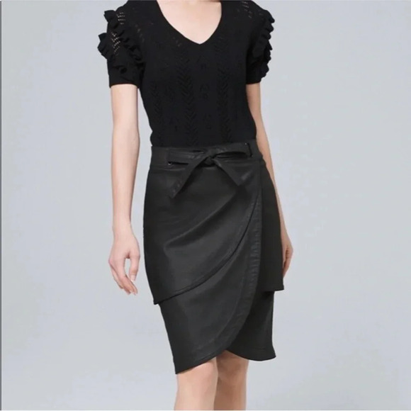 White House Black Market Dresses & Skirts - EUC White House black market faux wrap skirt